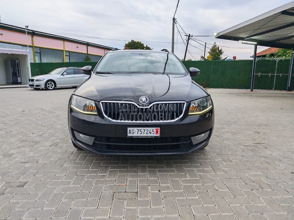 Skoda Octavia 2015 photo 2