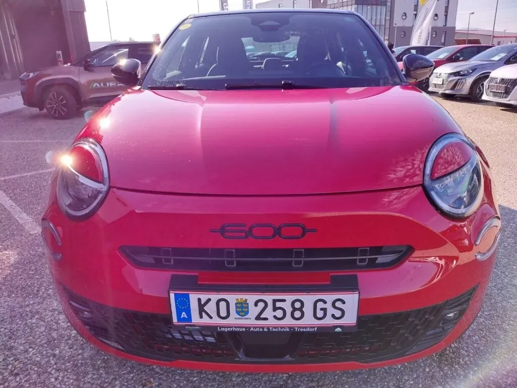 Fiat 600 photo 2