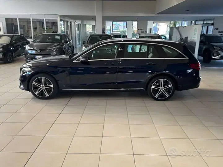 Mercedes-Benz C-Class 2020 photo 2