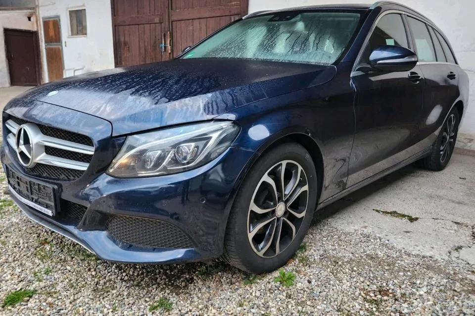 Mercedes-Benz C 200