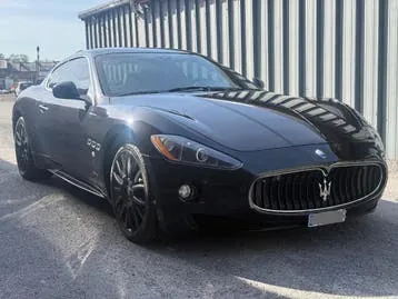 Maserati Granturismo 2012 photo 2