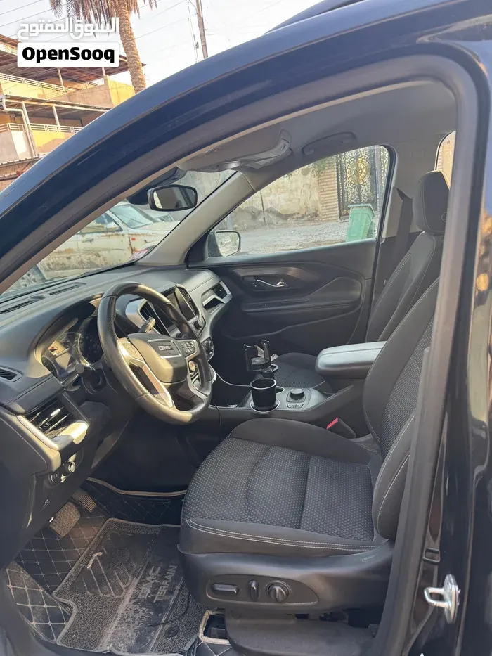 GMC Terrain 2022 photo 3