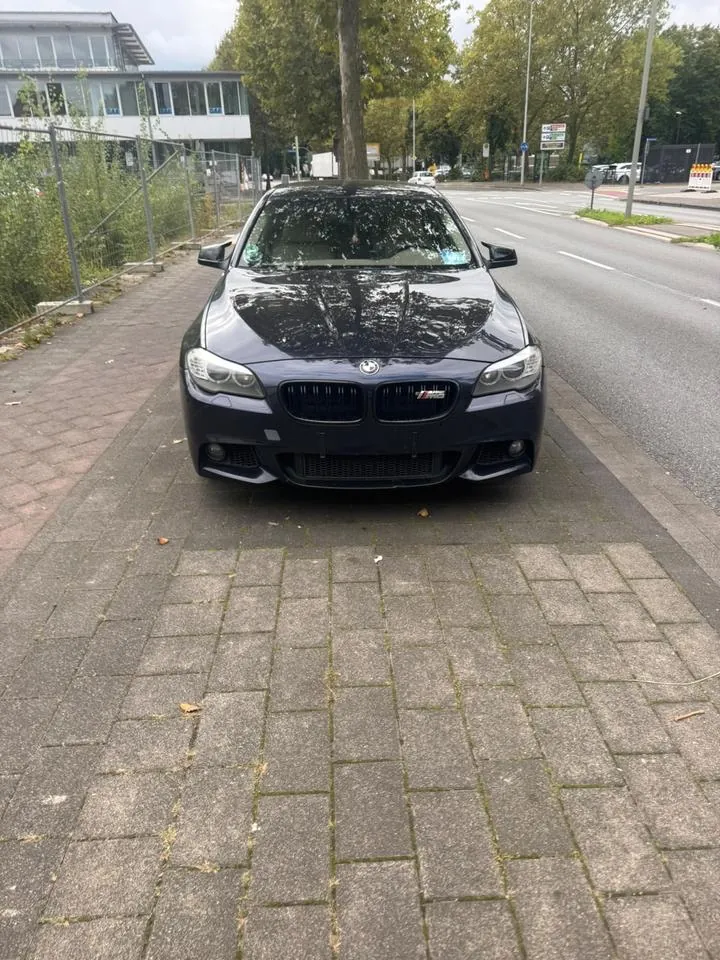 BMW F10