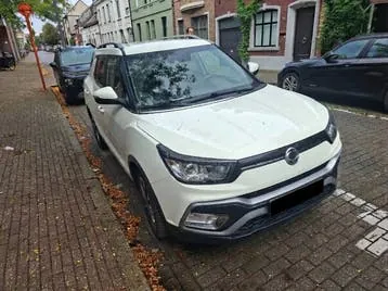 KG Mobility Xlv
