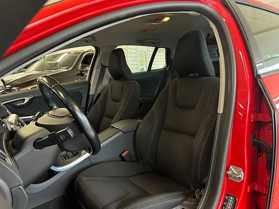 Volvo V60 2014 photo 5