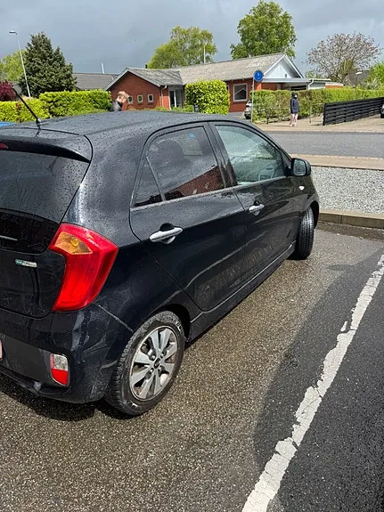 Kia Picanto 2015 photo 2