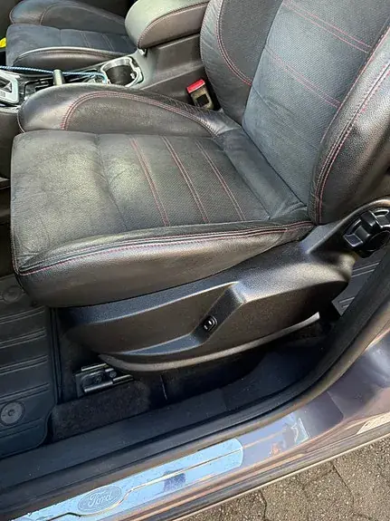 Ford S-Max 2013 photo 5