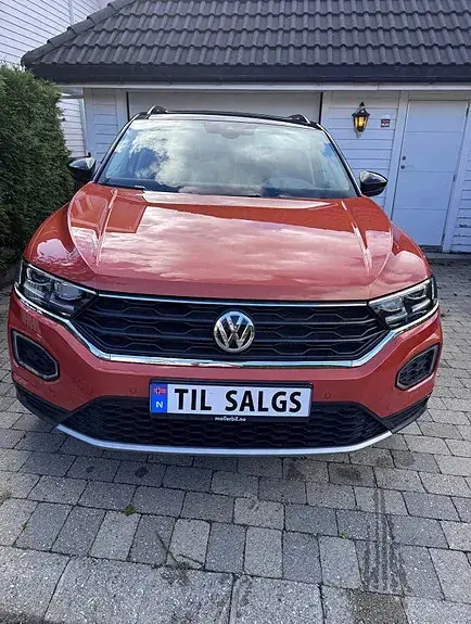 Volkswagen T-Roc 2018 photo 2