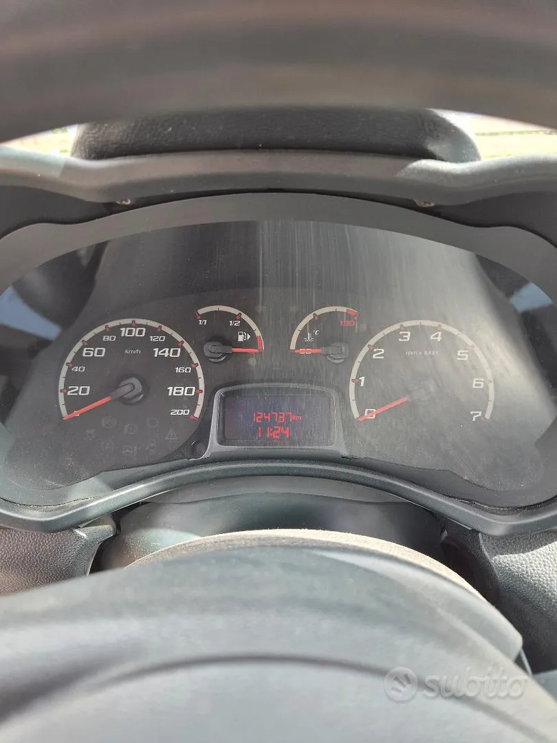 Ford Ka 2015 photo 5