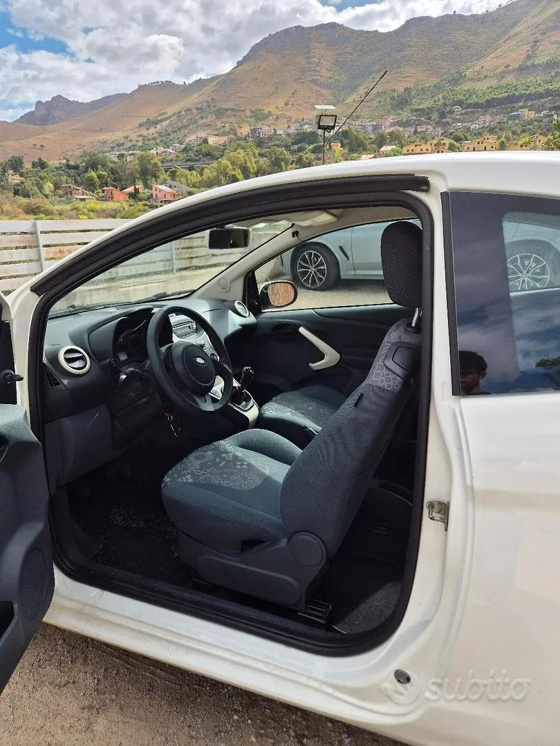 Ford Ka 2015 photo 4