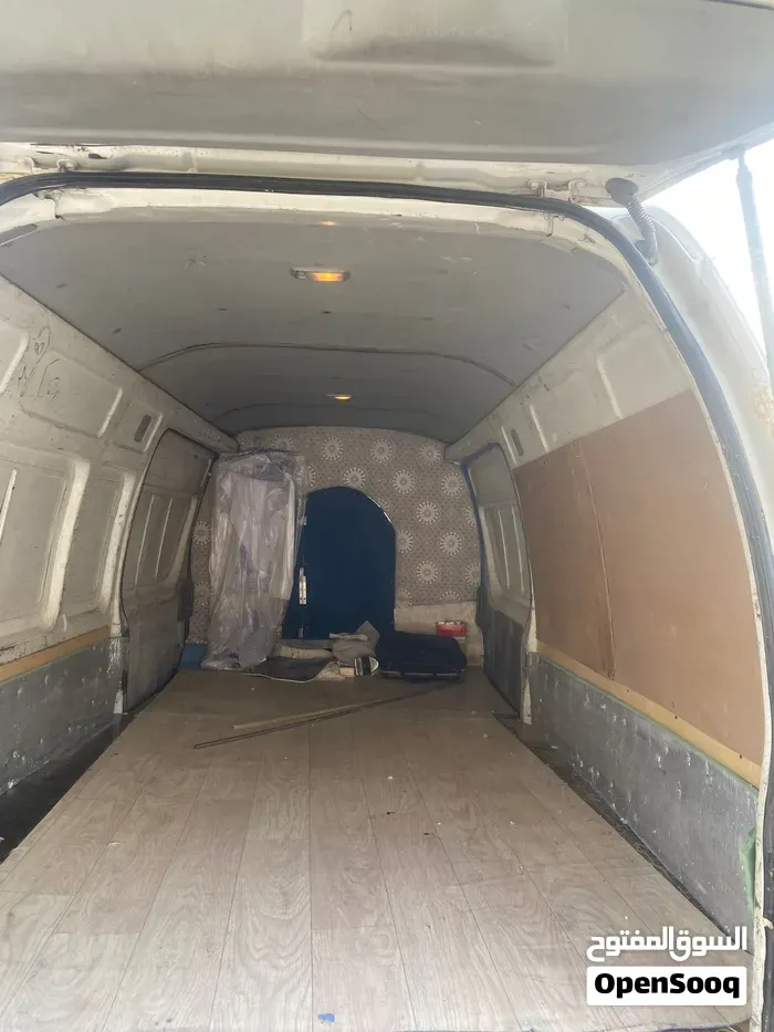 Toyota Hiace 2009 photo 4