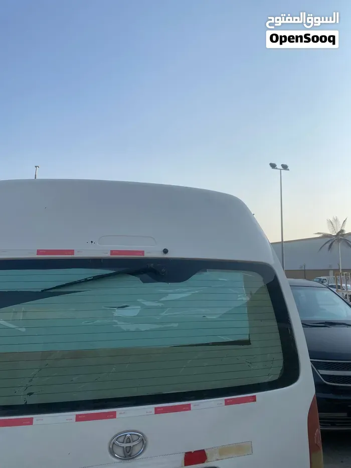 Toyota Hiace 2009 photo 3