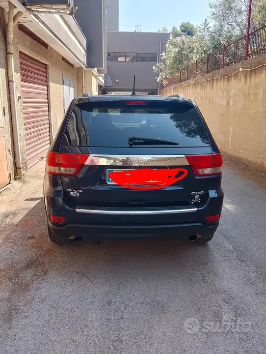 Jeep Grand Cherokee 2011 photo 5