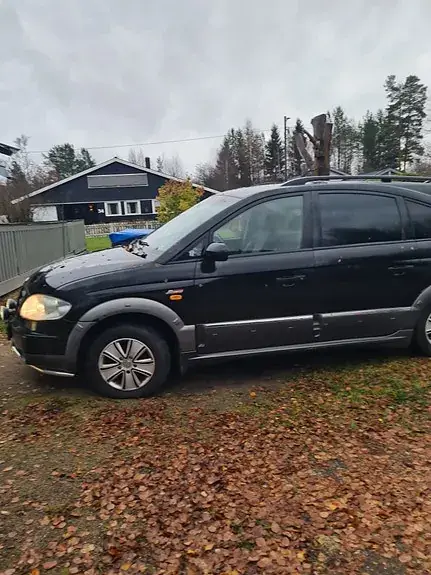 KG Mobility Rodius