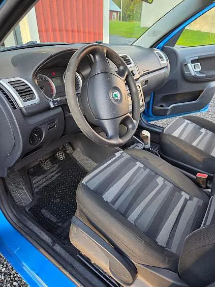 Skoda Roomster 2008 photo 5