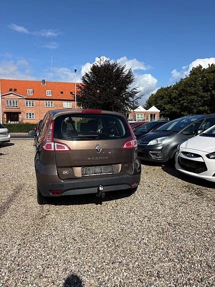 Renault Scenic 2010 photo 4