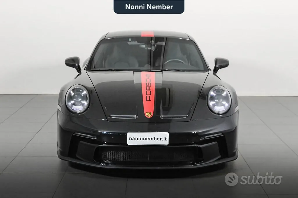 Porsche 911 2024 photo 2