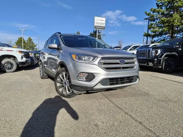 Ford Escape 2019 photo 2