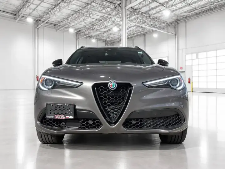 Alfa Romeo Stelvio 2022 photo 3