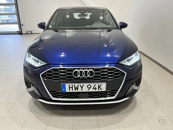 Audi A3 2023 photo 2