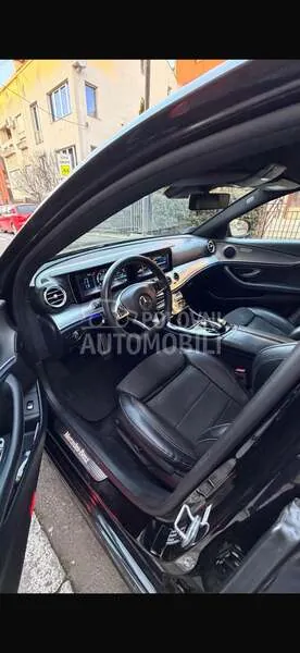 Mercedes-Benz E 220 2017 photo 2