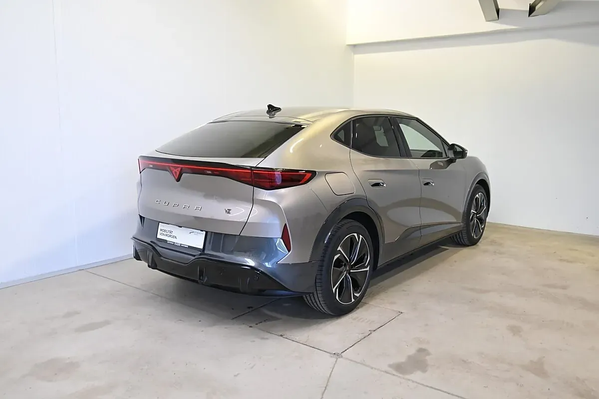 Cupra 2399 2026 photo 2
