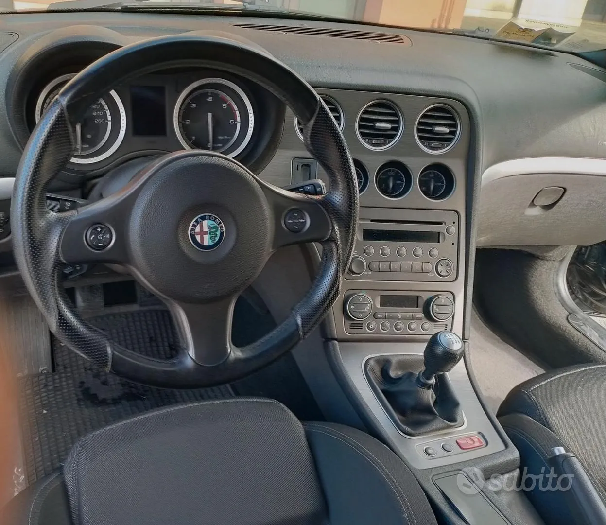 Alfa Romeo Brera 2010 photo 2