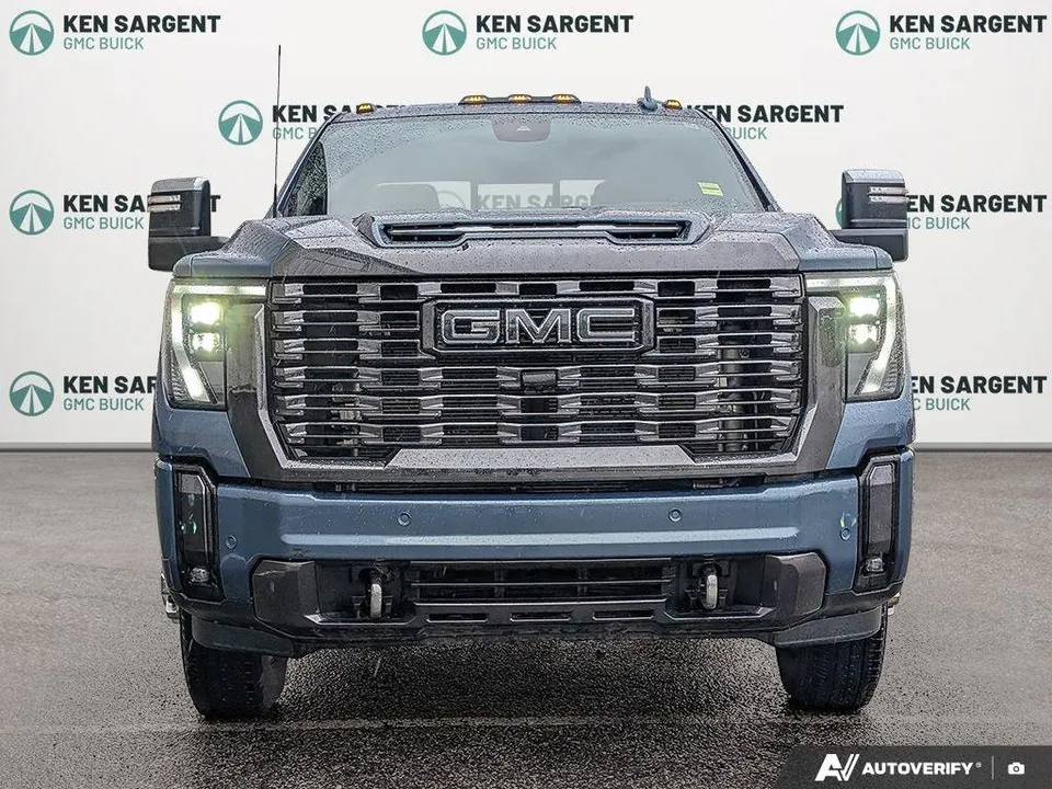 GMC Sierra 3500Hd 2024 photo 2