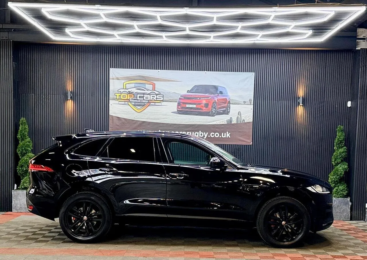 Jaguar F-Pace 2018 photo 5