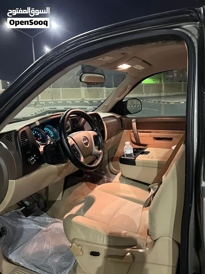 GMC Sierra