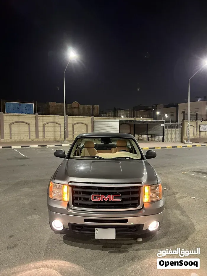 GMC Sierra 2012 photo 3