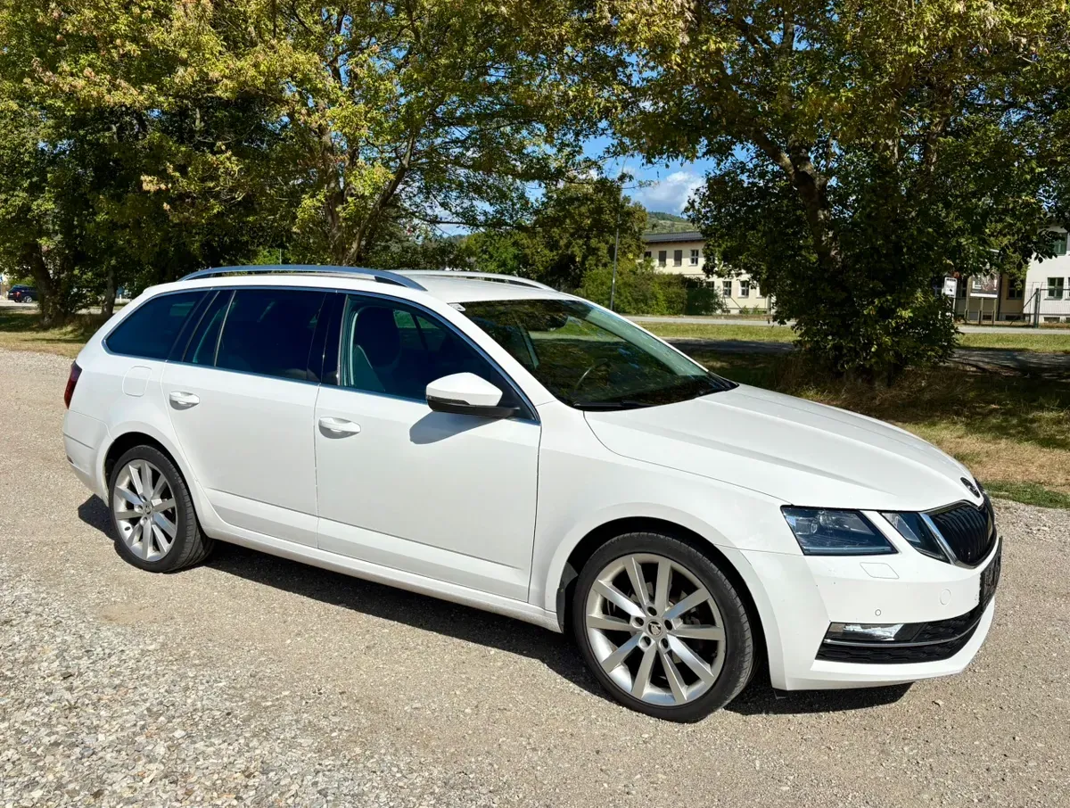 Skoda Octavia 2018 photo 3