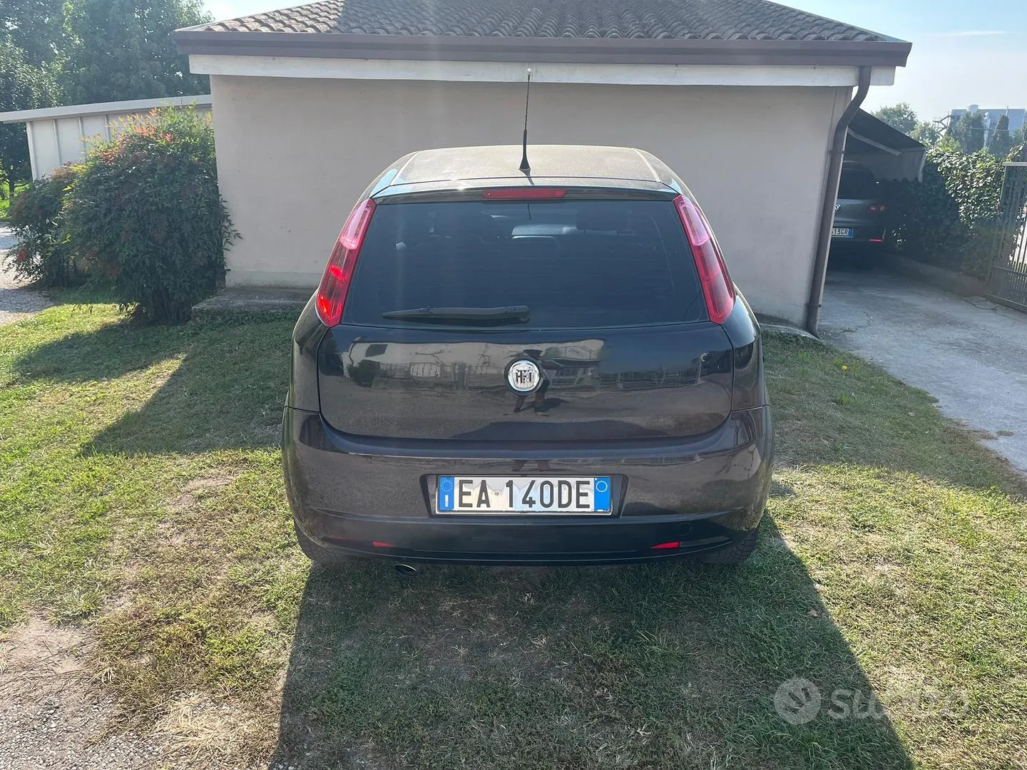 Fiat Grande Punto 2009 photo 3