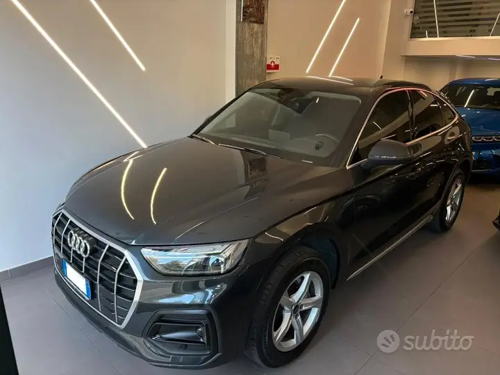 Audi Q5 2022 photo 2