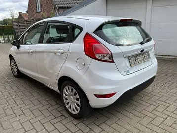 Ford Fiësta 2013 photo 3