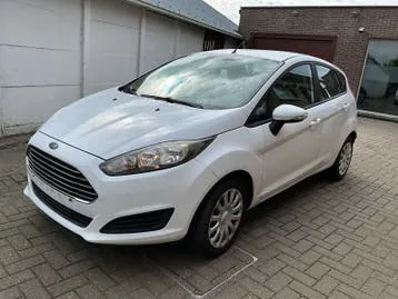 Ford Fiësta 2013 photo 2
