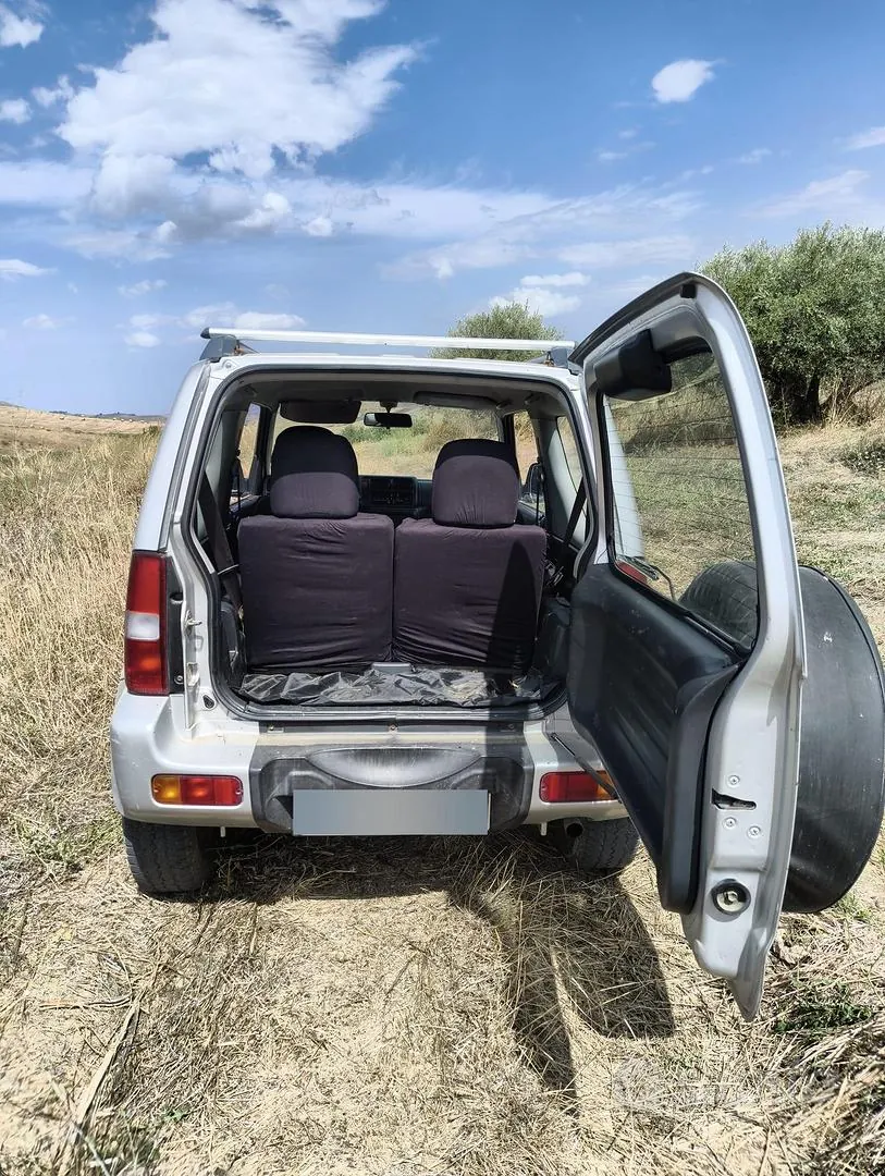 Suzuki Jimny 2004 photo 5