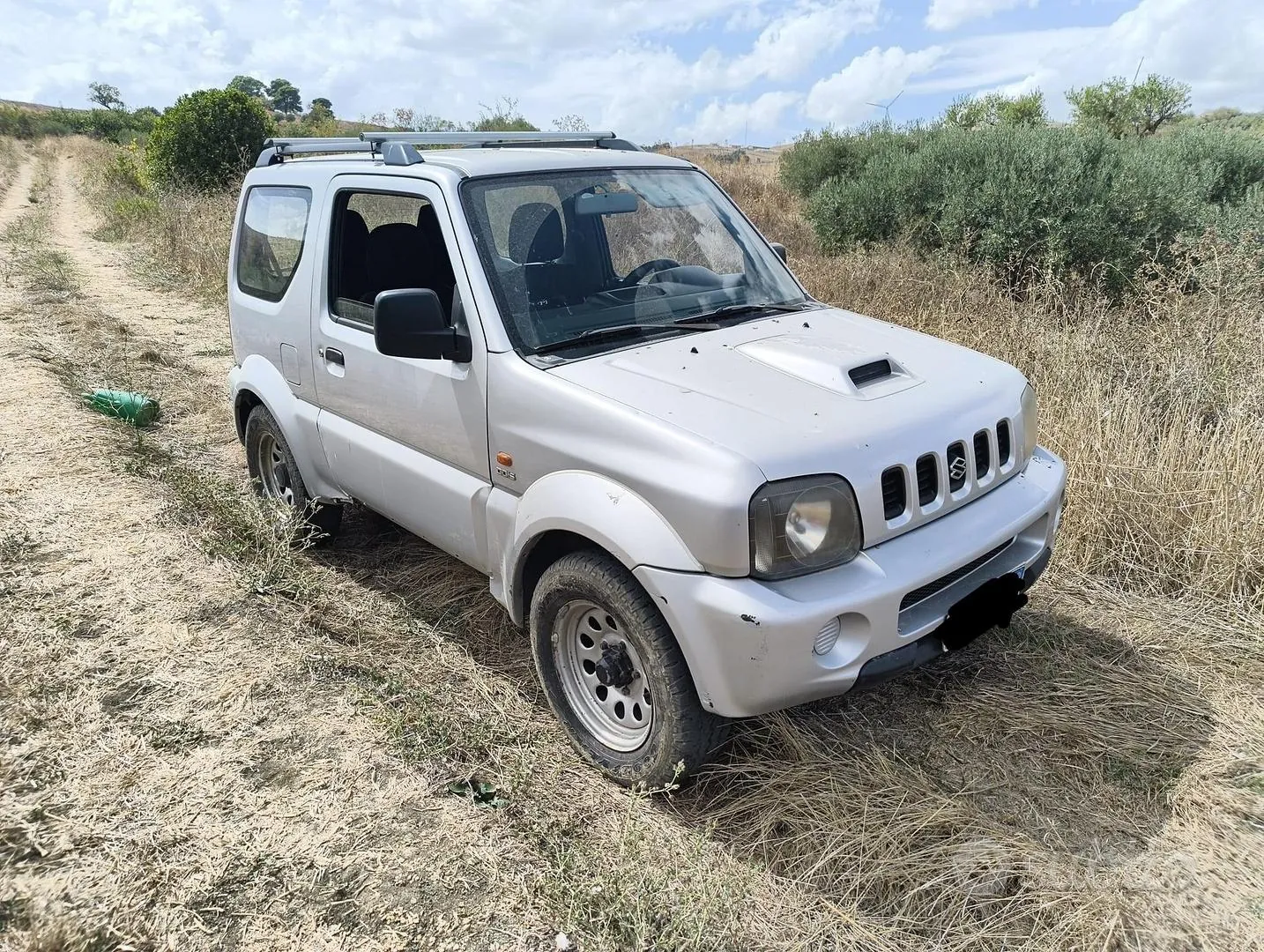 Suzuki Jimny 2004 photo 2