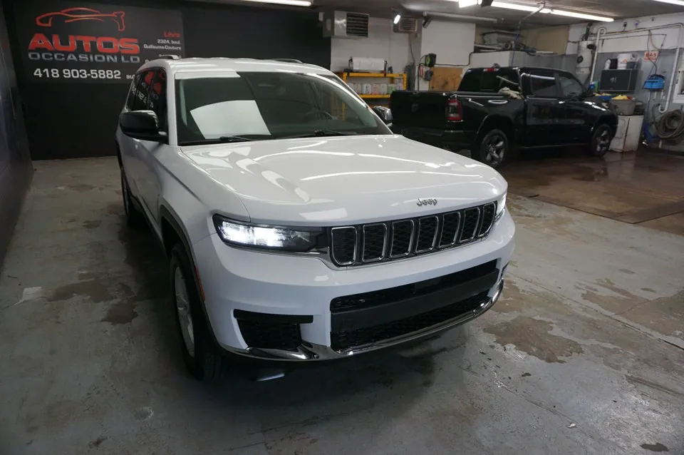 Jeep Grand Cherokee 2023 photo 4
