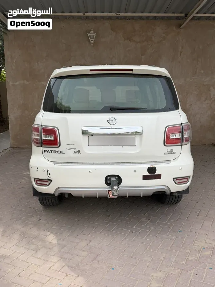 Nissan Patrol 2017 photo 2