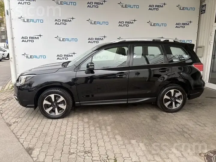 Subaru Forester 2017 photo 2
