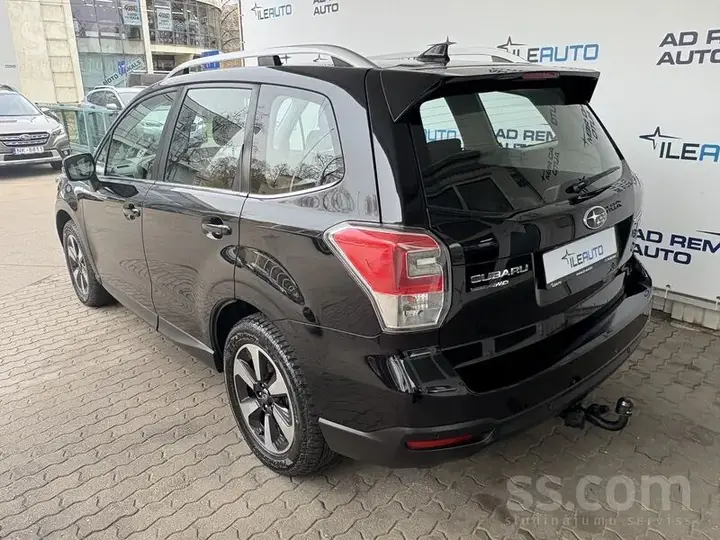 Subaru Forester 2017 photo 3
