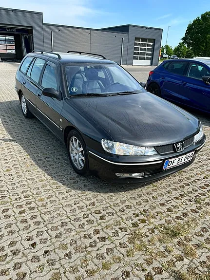 Peugeot 406 2002 photo 2