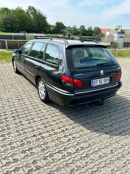 Peugeot 406 2002 photo 3
