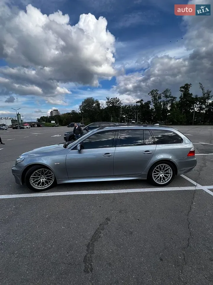 BMW 5 Series 2005 photo 5