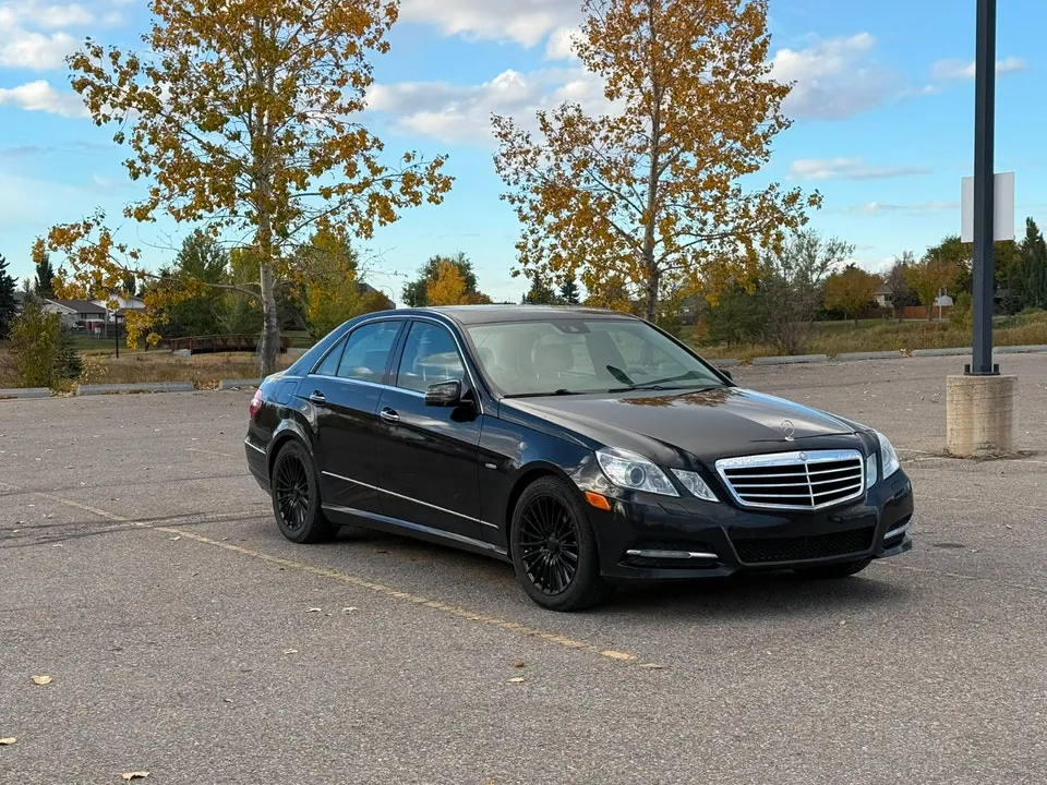 Mercedes-Benz E-Class 2012 photo 2