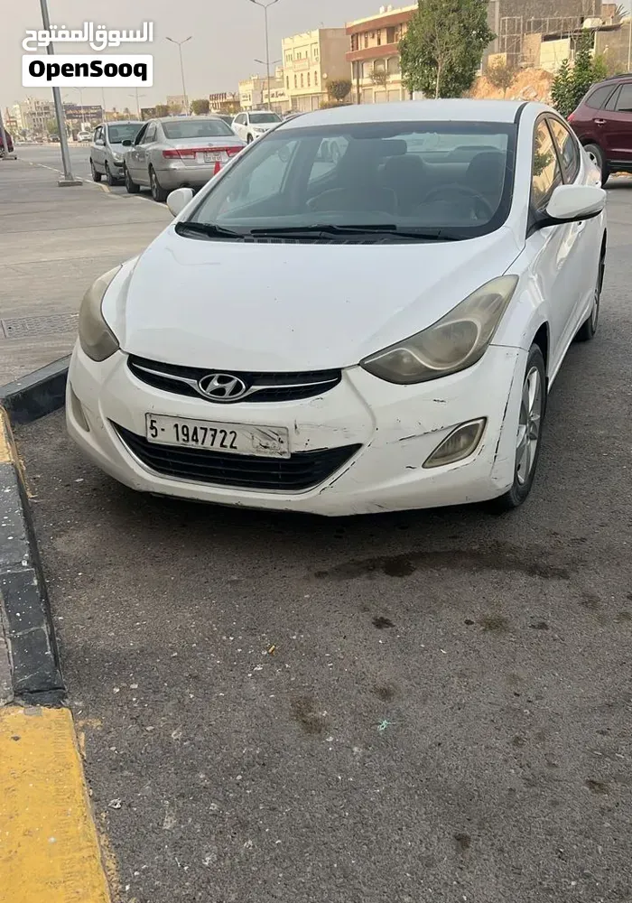 Hyundai Elantra 2013 photo 5