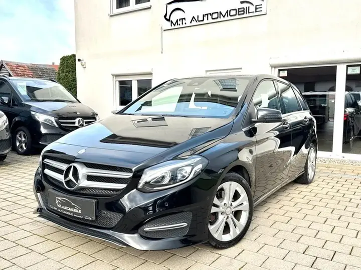Mercedes-Benz B 200