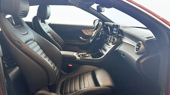 Mercedes-Benz C300 2018 photo 3