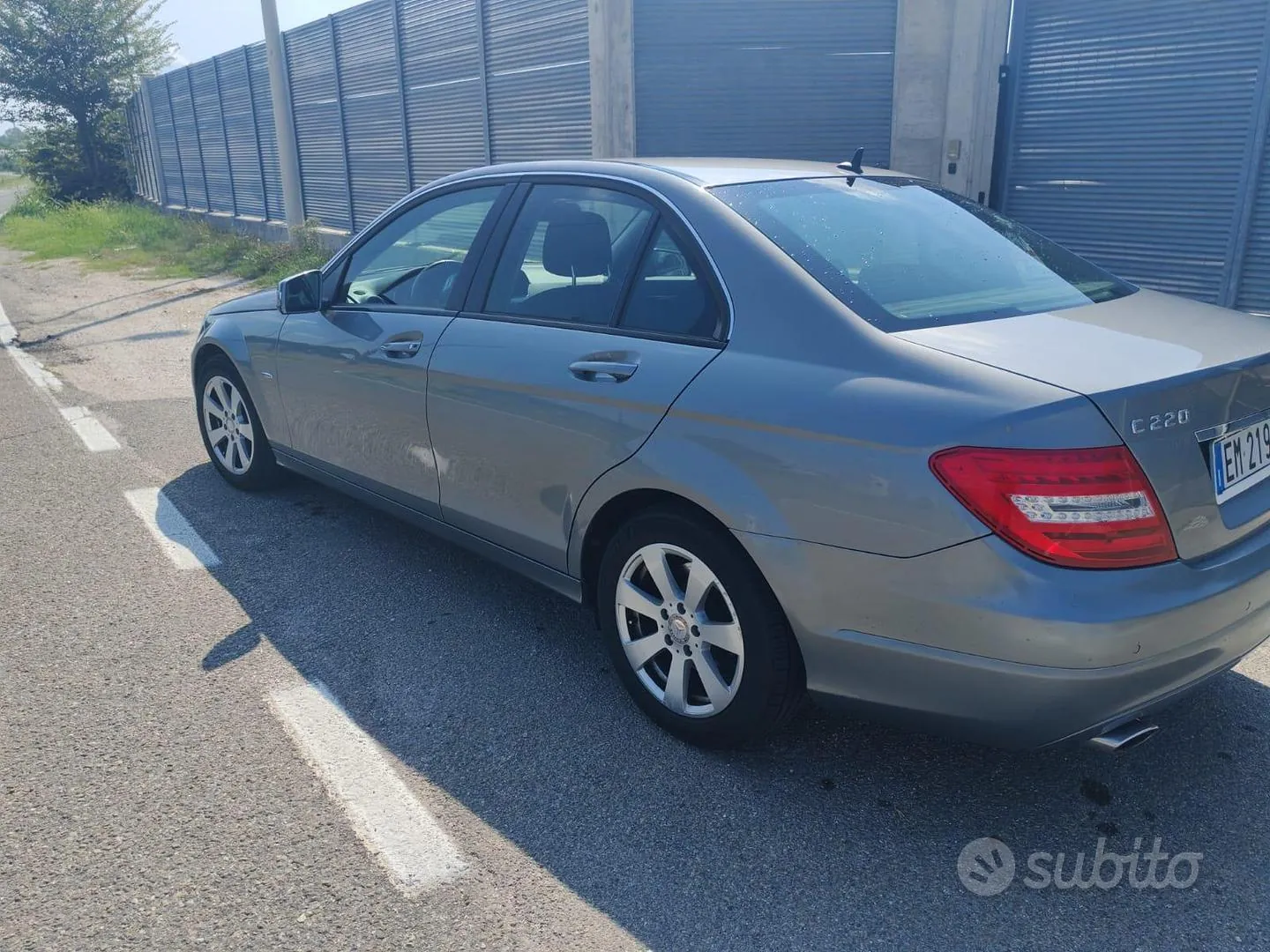 Mercedes-Benz C-Class 2012 photo 2